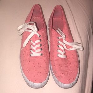Pink shoes